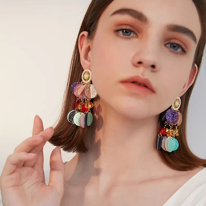 カラフルスパンコールのゴージャスピアス《Z01261》