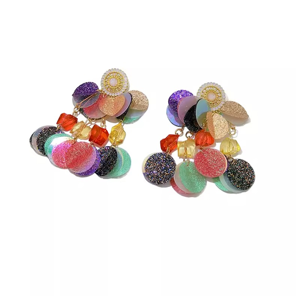 カラフルスパンコールのゴージャスピアス《Z01261》