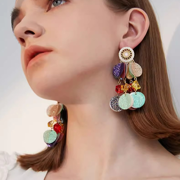 カラフルスパンコールのゴージャスピアス《Z01261》